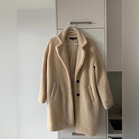 Super cozy long Sherpa Coat - Picture 2 of 3